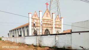 Così appariva originariamente la Gospel Church prima che la croce fosse abbattuta