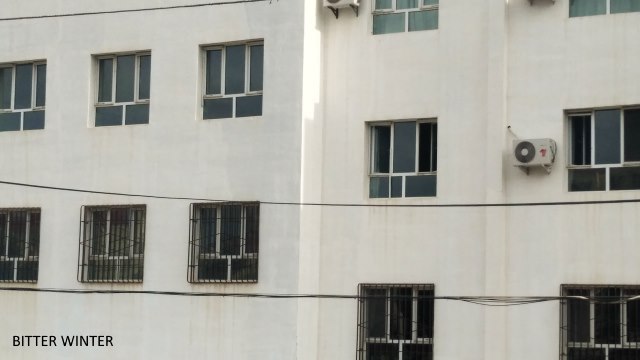 edificio sono detenuti fedeli della Chiesa di Dio Onnipotente