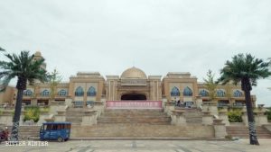 Adesso il Centro espositivo cittadino sino-arabo di Yinchian si chiama Resort per i viaggi e la cultura internazionale lungo la Via della Seta