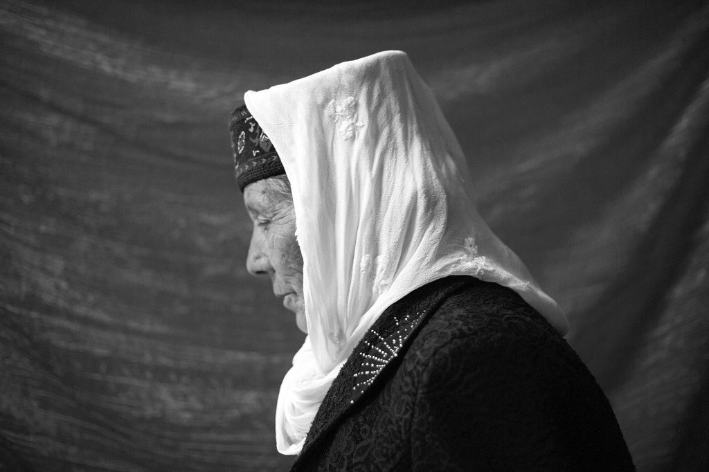 Donna tagika a Tashkurgan, al confine cinese con l'altopiano del Pamir