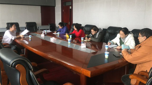 Un incontro di docenti della Xinjiang Radio & Television University
