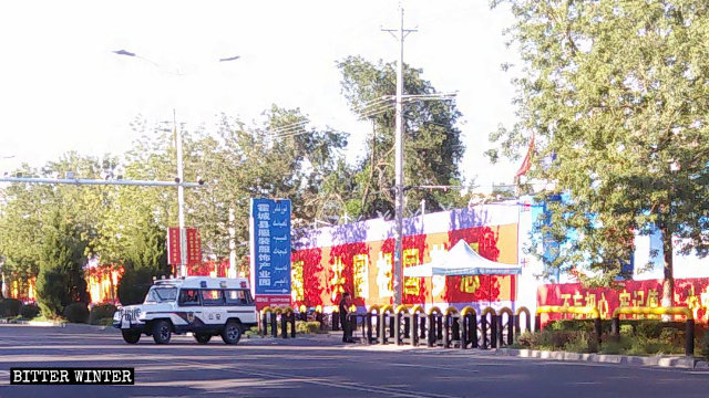 Nello Xinjiang quasi tre milioni di persone sono internate nei campi per la trasformazione attraverso l’educazione