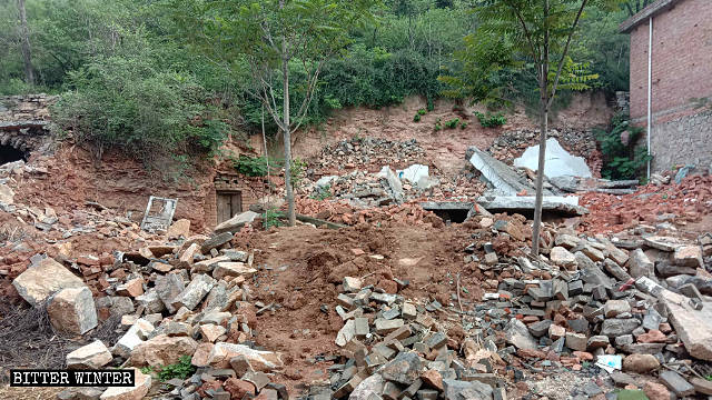 La casa della donna rasa al suolo