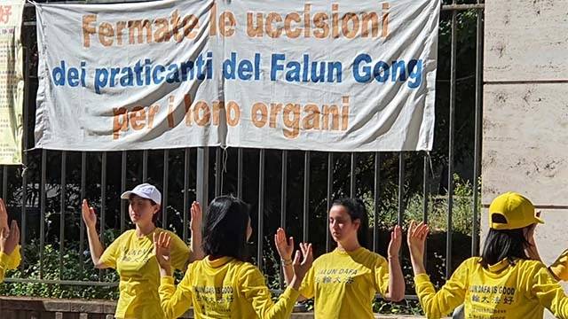 ulteriori immagini della protesta di Roma